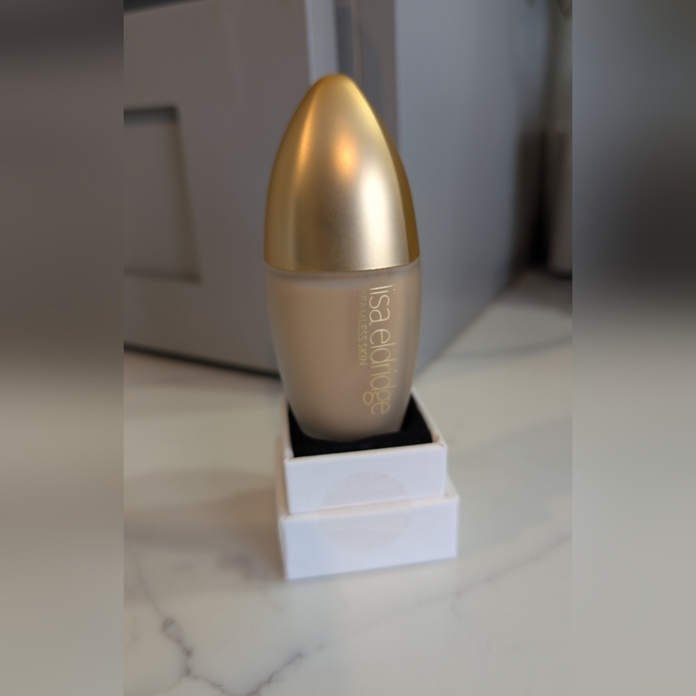 NWT Lisa Eldridge The Foundation Shade No. 11 — Neutral Golden Undertones - Picture 3 of 4
